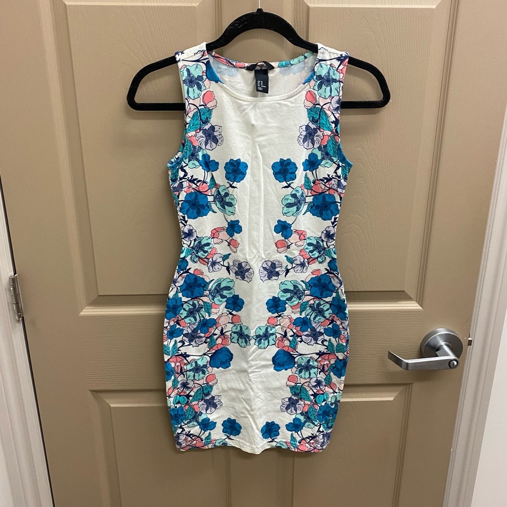 H&M Mini Dress, Size XS, EUC